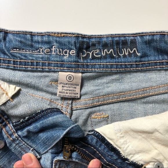 Refuge Jean Distressed Skirt Size 0 - Picture 3 of 5